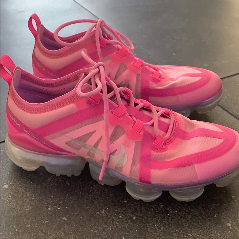 Nike Vapor Max shoes